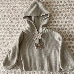 Zara bow hoodie sweater size 12 to 18 months